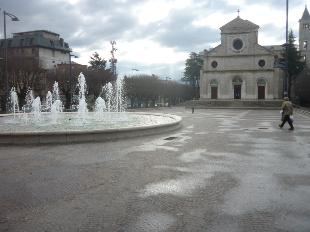 Piazza Risorgimento e fontana